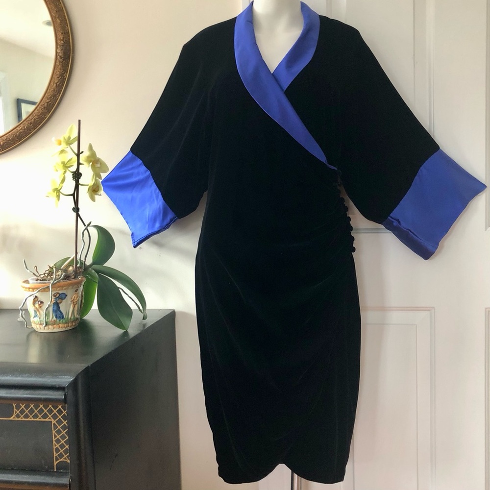 Flora Kung 80’s Velvet Wrap Dress - Picture 3 of 8